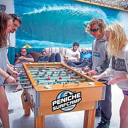 Hotel Peniche Surfcamp