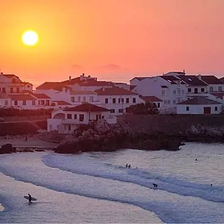 Hotel Peniche Surfcamp *